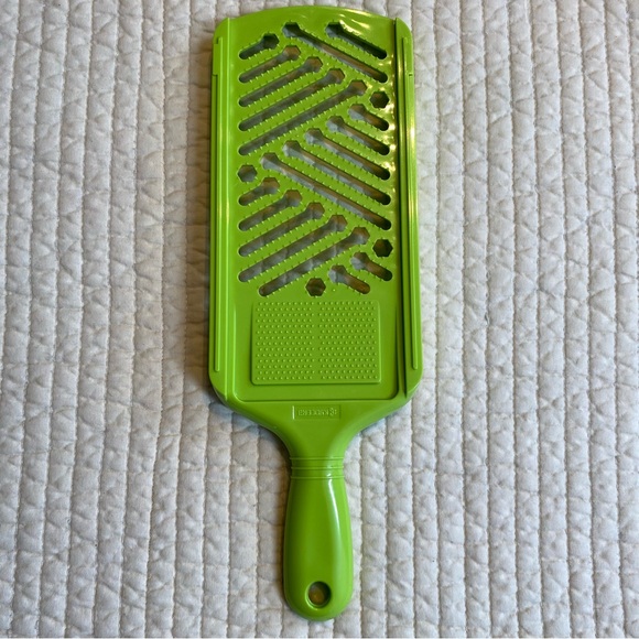 Kyocera Advanced Ceramics 6-Piece Easy Slice / Grate Set - Picture 14 of 16